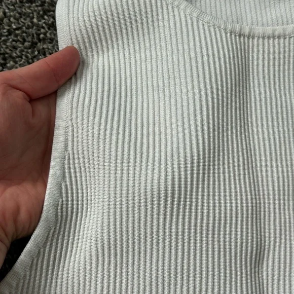 Babaton White Ribbed Tank Top - Picture 3 of 7